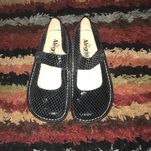 Alegria Maryjanes. EUC!